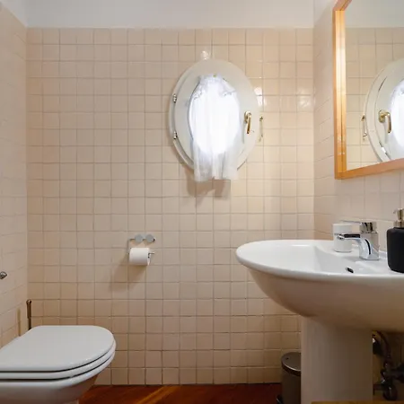 Casa San Felice In The Heart Of Old Town Apartment *